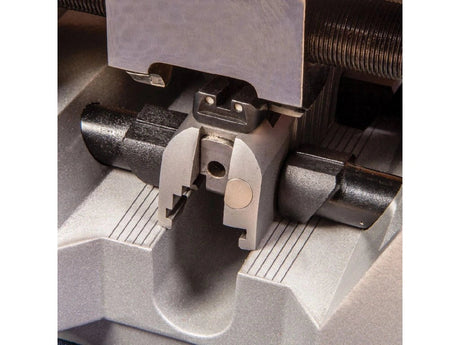 Rear sight pusher
